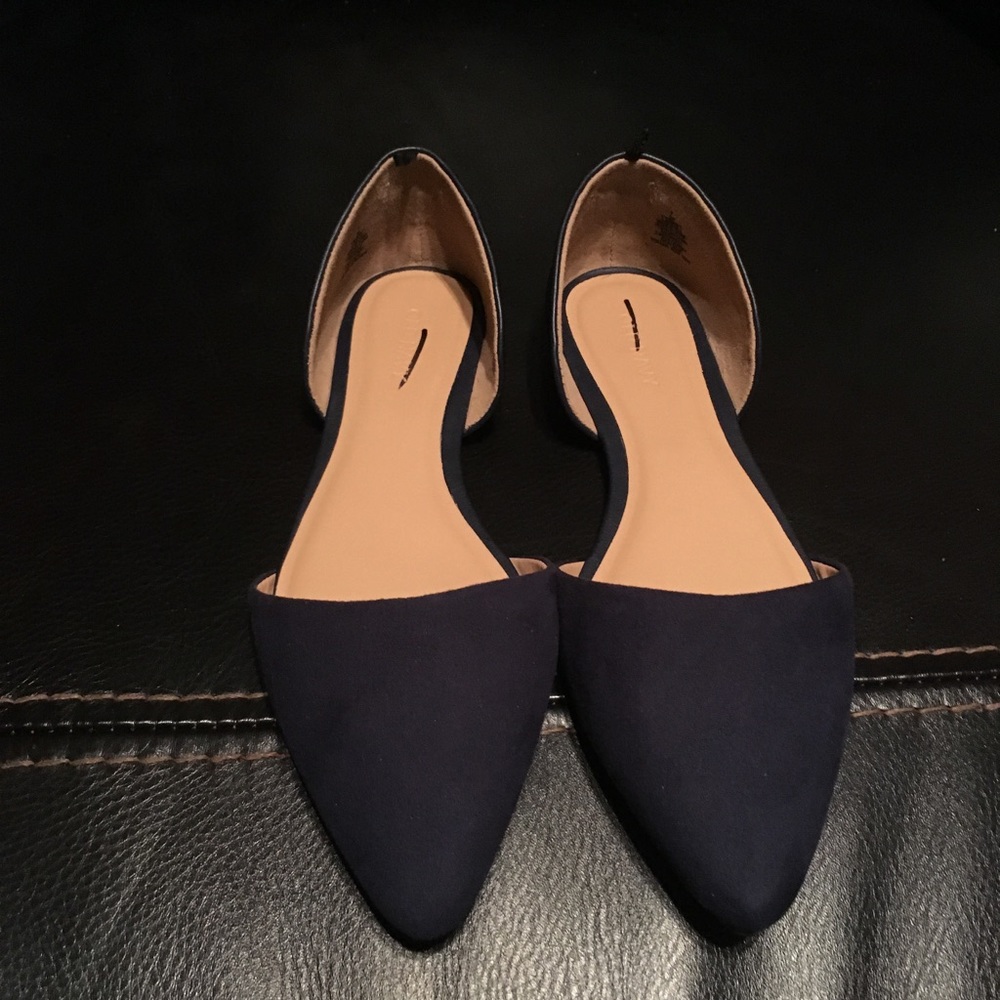 Navy blue Flats Sz 7